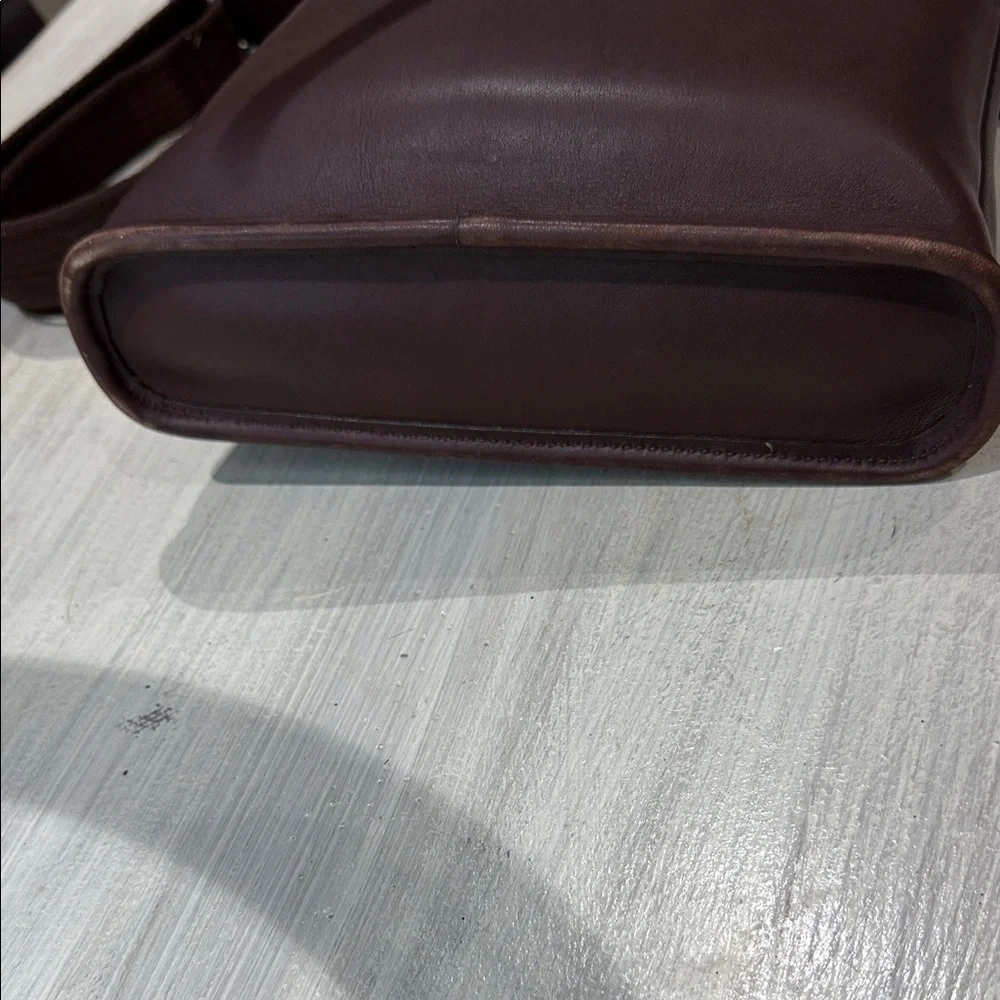 Vintage Coach Dark Brown Leatherwear Messenger/Crossbody Bag-AOD-9433